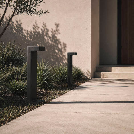 NIVELAVO tuinpaal zwart detail lichtopening